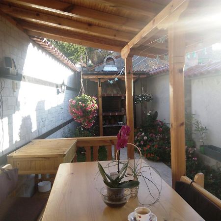 Rose Valley Guest House Kazanlak Exterior photo